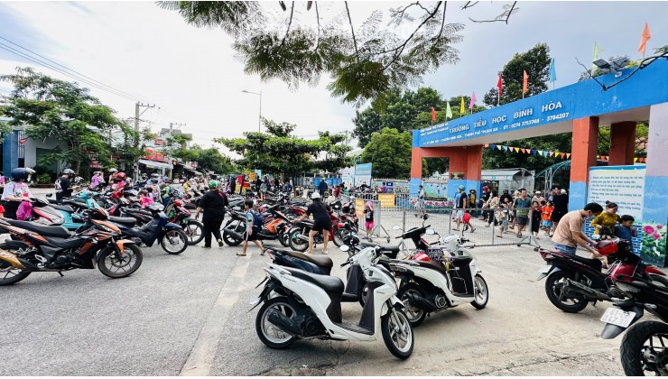 CƠ HỘI ĐẦU TƯ, NHÀ 132M², NGANG 5M, MẶT TIỀN KINH DOANH SẦM UẤT, BÌNH HÒA, CHỈ 5.6 TỶ